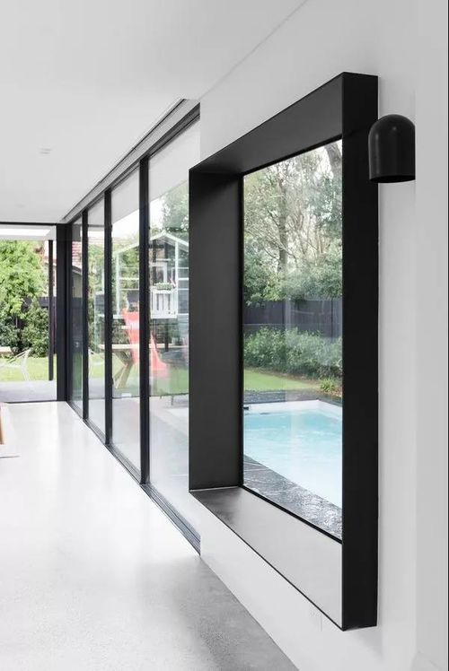 炎炎夏日，您需要一扇能隔热的窗——揭秘高效隔热门窗的奥秘